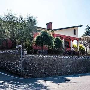  Bed & Breakfast Maccioni