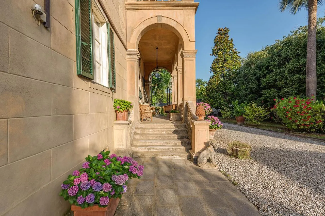 Borgo Studiati Residenza D'Epoca Bed and Breakfast Pugnano