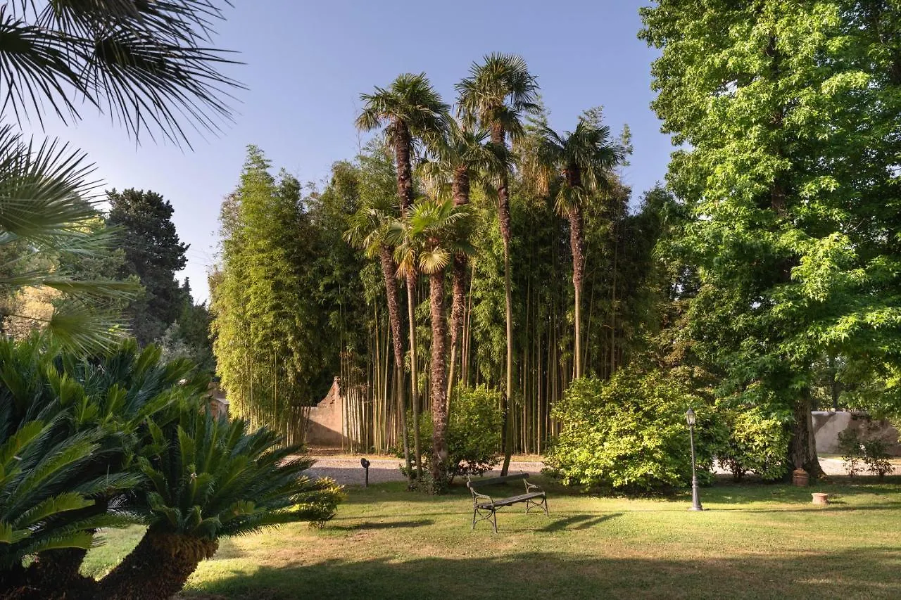Borgo Studiati Residenza D'Epoca Bed and Breakfast Pugnano Italië
