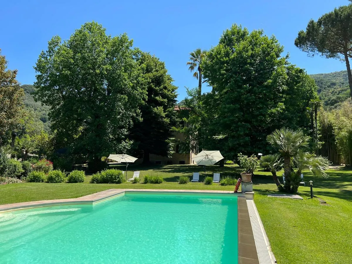 Borgo Studiati Residenza D'Epoca Bed and Breakfast Pugnano